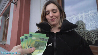 Myss Alessandra a kolosszális didkós kitetovált leányzó pénzért dugható